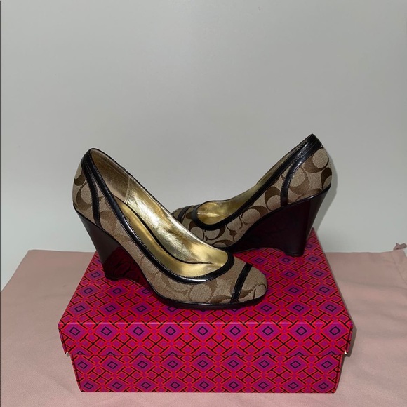 COACH Women's platform shoes - Picture 1 of 7